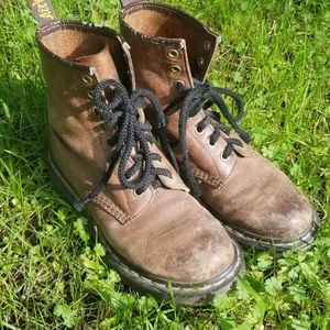 Vintage Doc Martin Size 7